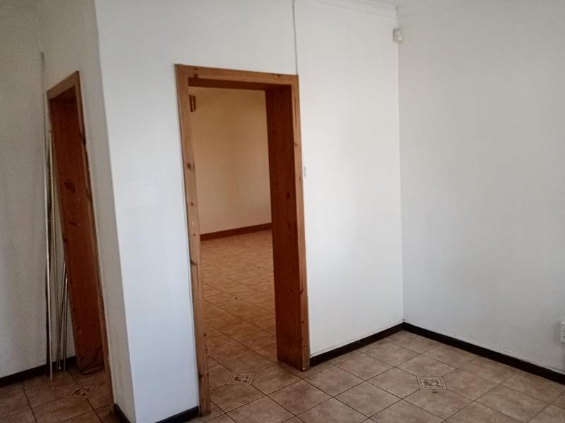 To Let 3 Bedroom Property for Rent in Rand Collieries Gauteng