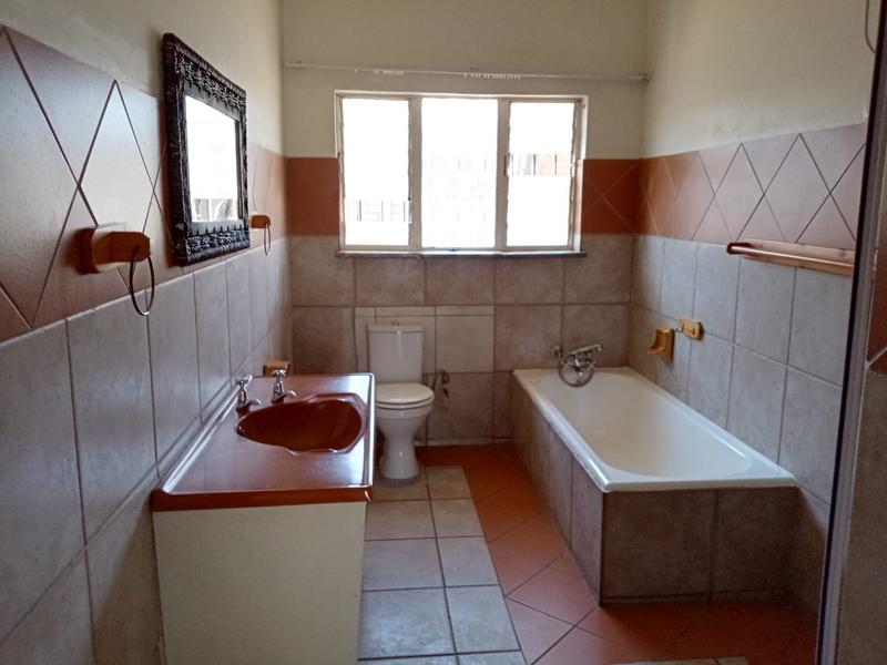 To Let 3 Bedroom Property for Rent in Rand Collieries Gauteng