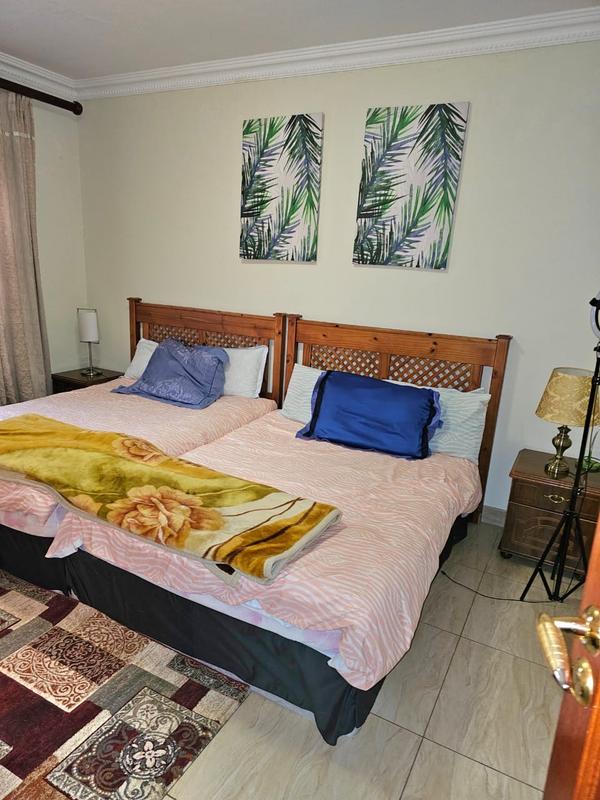 6 Bedroom Property for Sale in Eldo Village Estate Gauteng