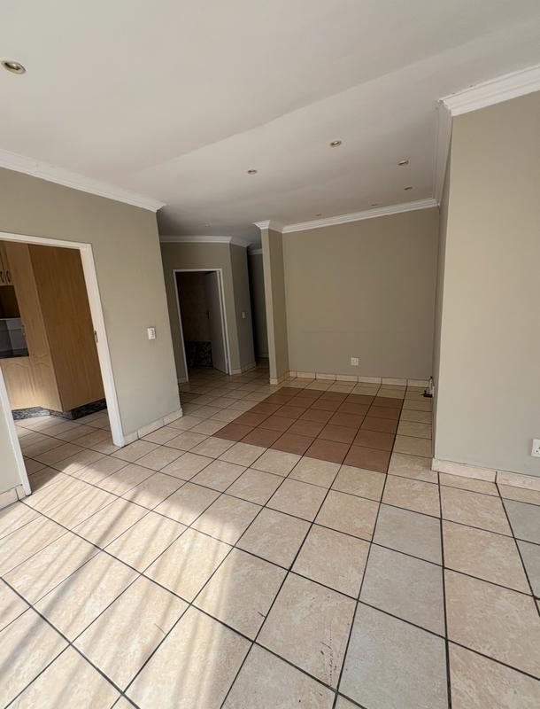 To Let 4 Bedroom Property for Rent in Glenhazel Gauteng