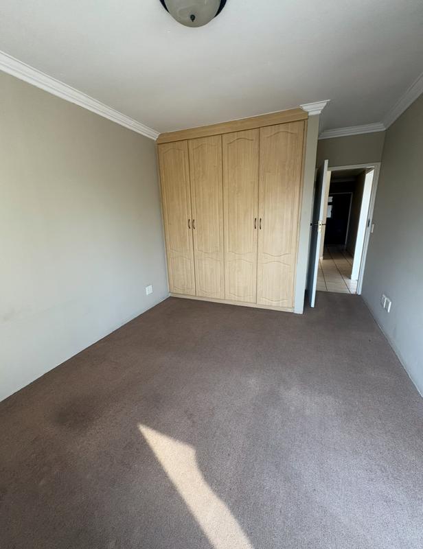 To Let 4 Bedroom Property for Rent in Glenhazel Gauteng