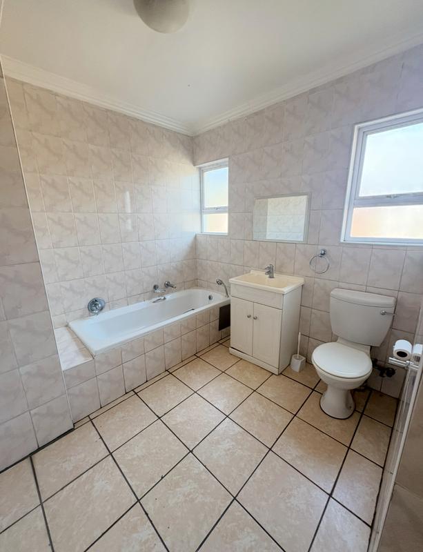 To Let 4 Bedroom Property for Rent in Glenhazel Gauteng