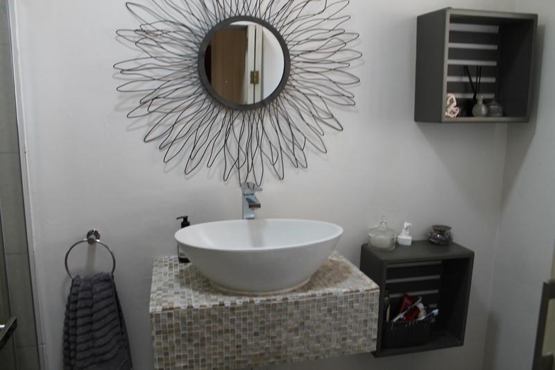 6 Bedroom Property for Sale in Kensington Gauteng