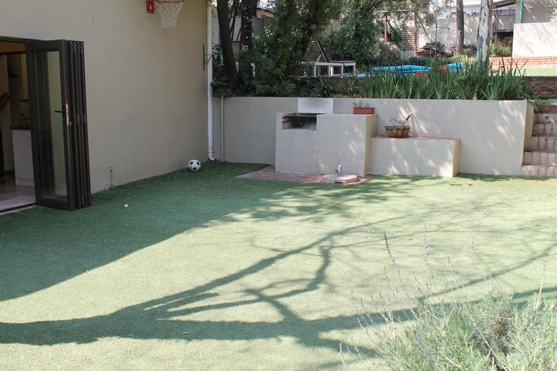 6 Bedroom Property for Sale in Kensington Gauteng