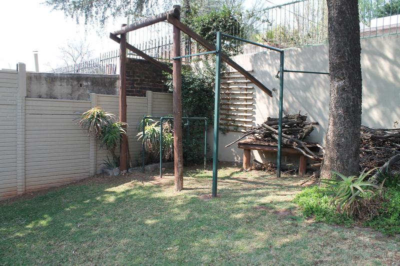6 Bedroom Property for Sale in Kensington Gauteng