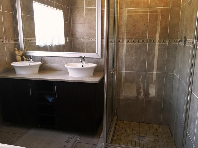4 Bedroom Property for Sale in Sunward Park Gauteng