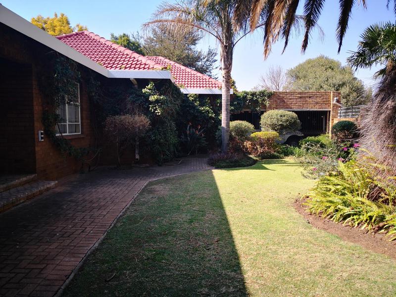 4 Bedroom Property for Sale in Sunward Park Gauteng