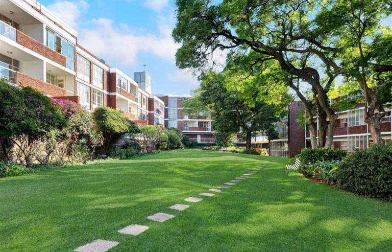 To Let 2 Bedroom Property for Rent in Illovo Gauteng