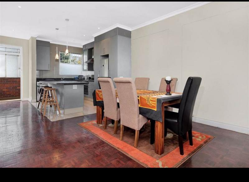 To Let 2 Bedroom Property for Rent in Illovo Gauteng
