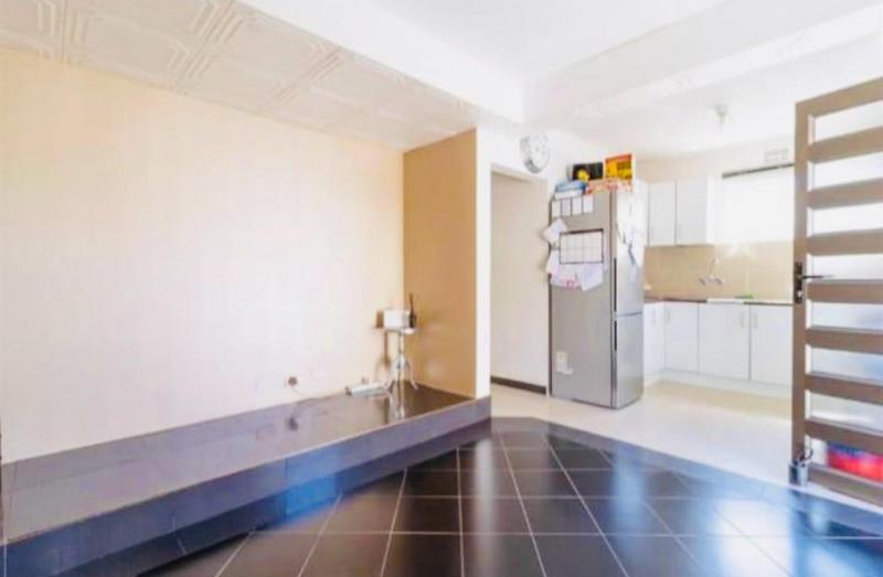 5 Bedroom Property for Sale in Ormonde Gauteng