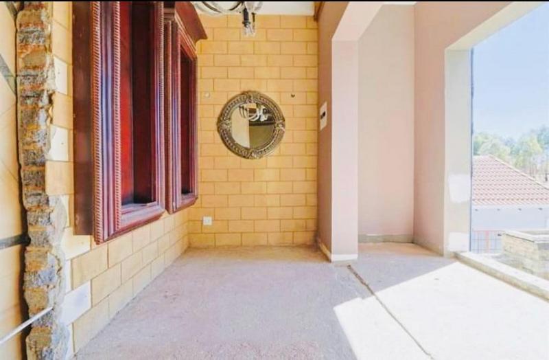 5 Bedroom Property for Sale in Ormonde Gauteng