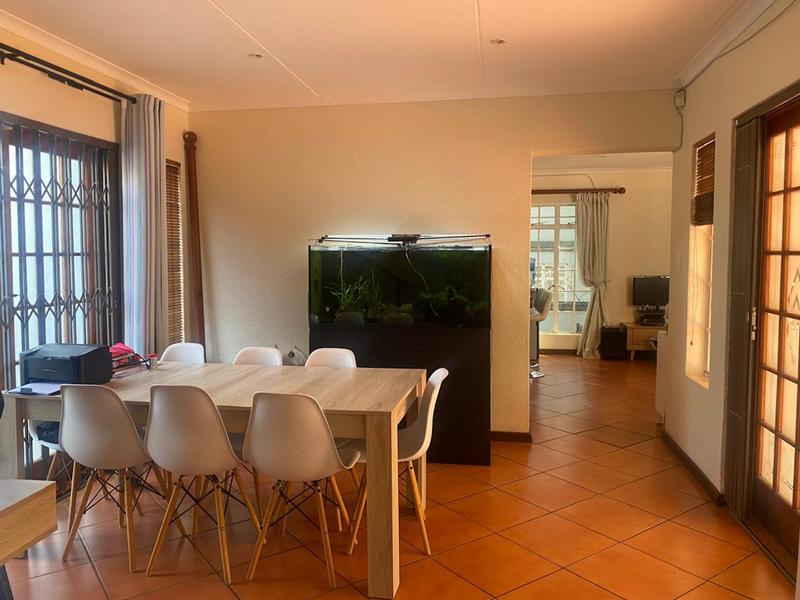 To Let 4 Bedroom Property for Rent in North Riding Gauteng