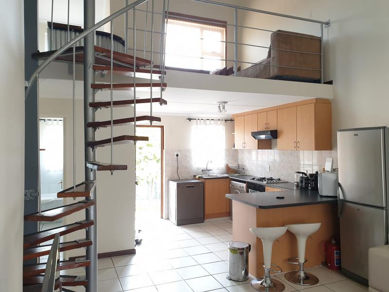 To Let 2 Bedroom Property for Rent in Sunninghill Gauteng