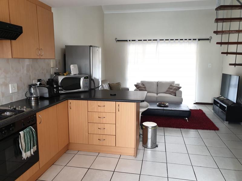 To Let 2 Bedroom Property for Rent in Sunninghill Gauteng