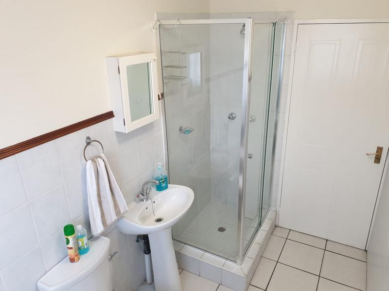 To Let 2 Bedroom Property for Rent in Sunninghill Gauteng