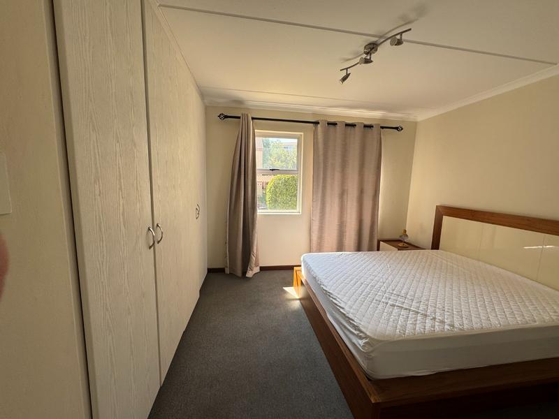 To Let 2 Bedroom Property for Rent in Sunninghill Gauteng
