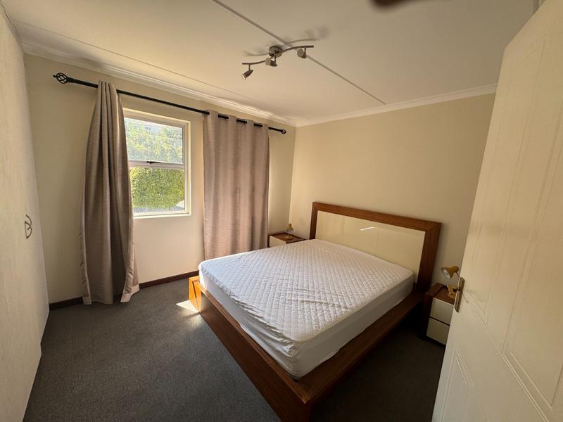 To Let 2 Bedroom Property for Rent in Sunninghill Gauteng