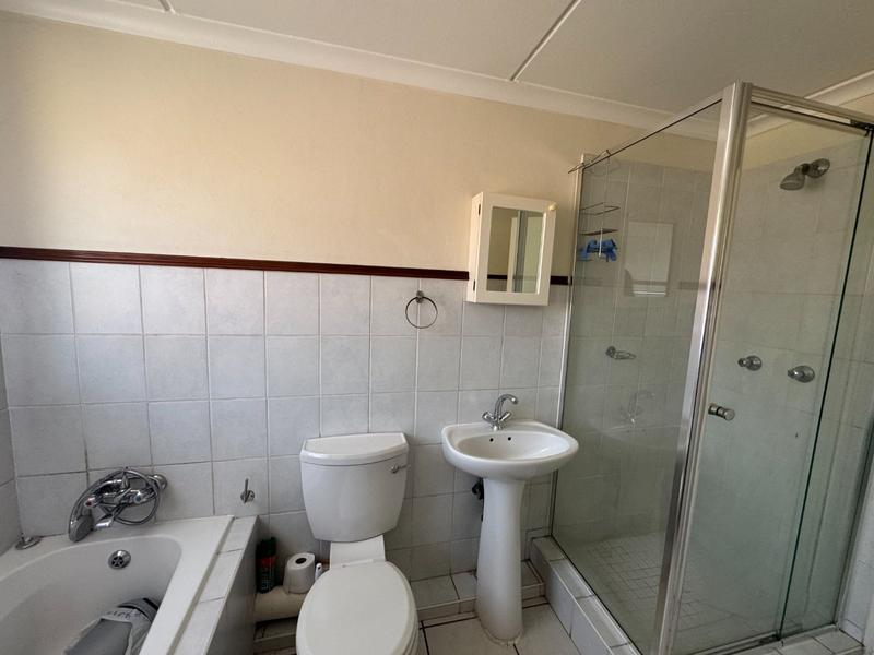 To Let 2 Bedroom Property for Rent in Sunninghill Gauteng