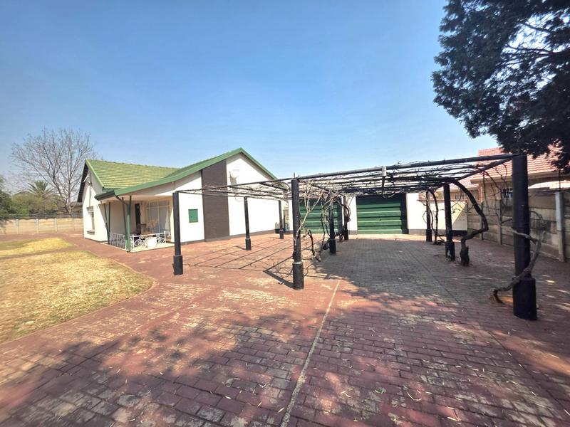 3 Bedroom Property for Sale in Elspark Gauteng