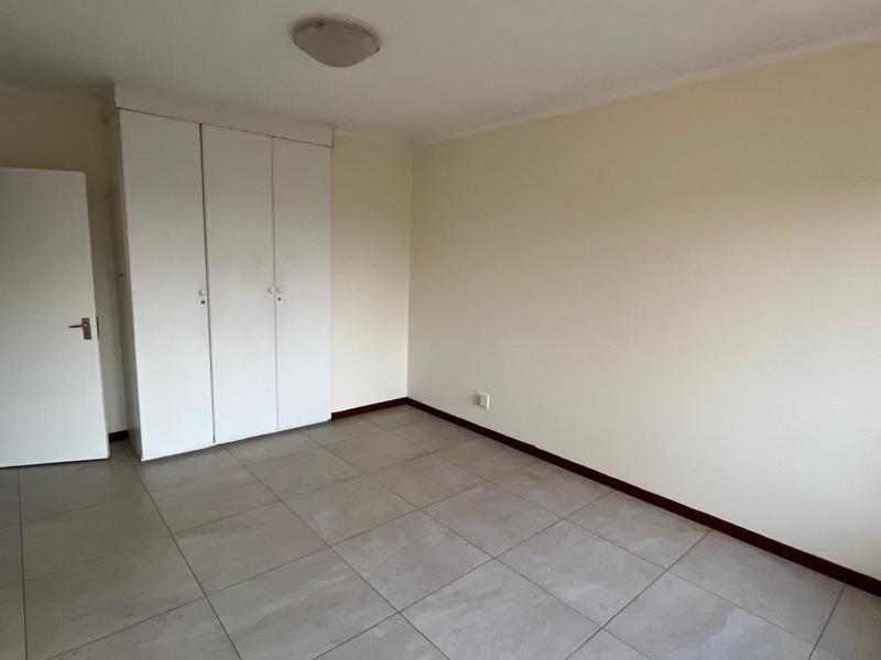 To Let 4 Bedroom Property for Rent in Olympus AH Gauteng
