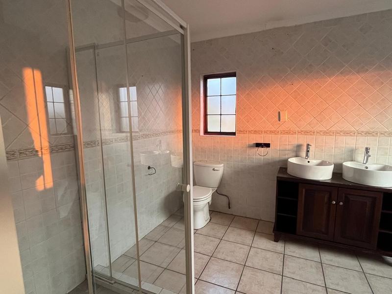 To Let 4 Bedroom Property for Rent in Olympus AH Gauteng