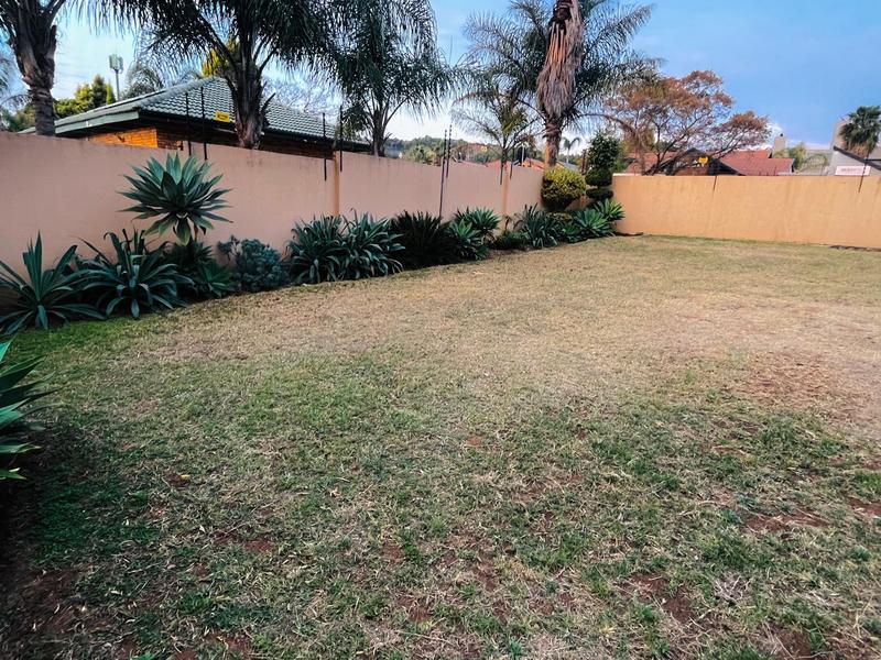 To Let 4 Bedroom Property for Rent in Olympus AH Gauteng
