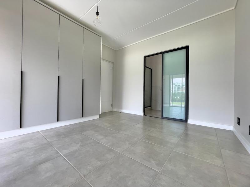 To Let 3 Bedroom Property for Rent in Waterfall Gauteng