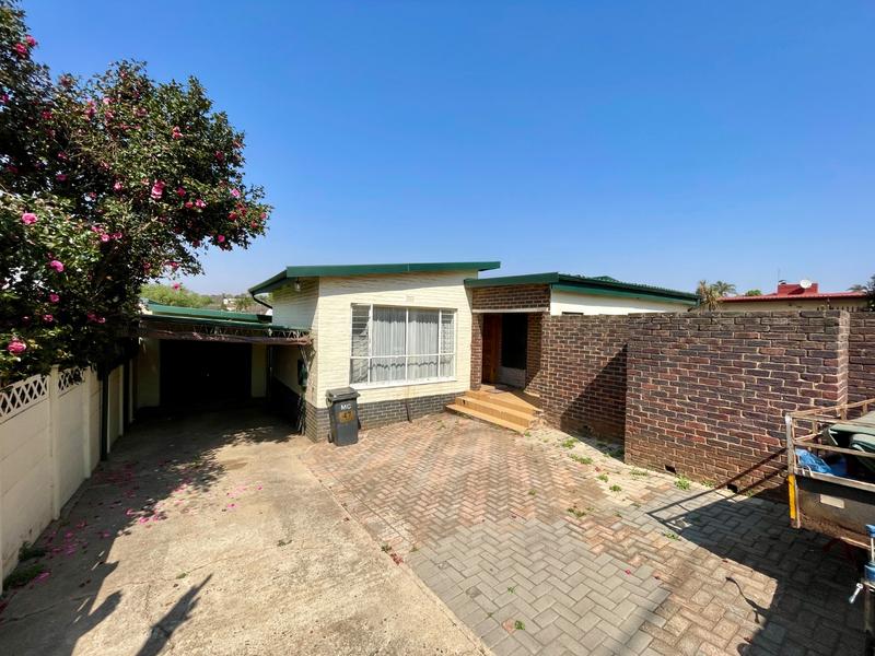 3 Bedroom Property for Sale in Kenmare Gauteng