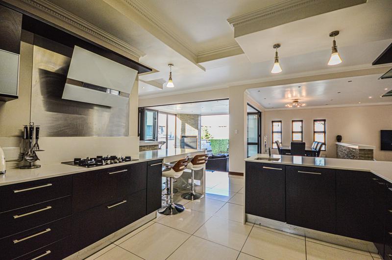 4 Bedroom Property for Sale in Copperleaf Estate Gauteng