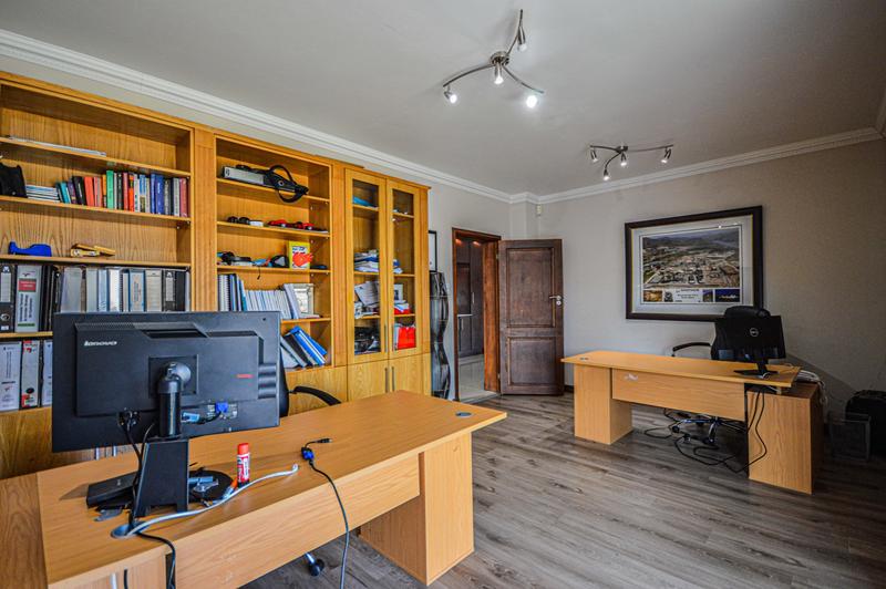 4 Bedroom Property for Sale in Copperleaf Estate Gauteng