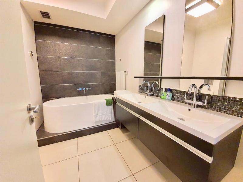 To Let 2 Bedroom Property for Rent in Morningside Gauteng