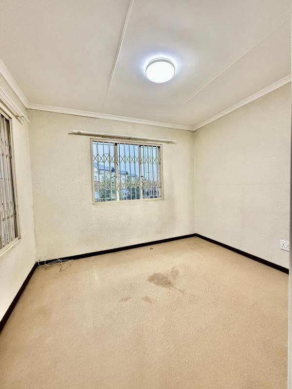 To Let 2 Bedroom Property for Rent in Greenstone Hill Gauteng