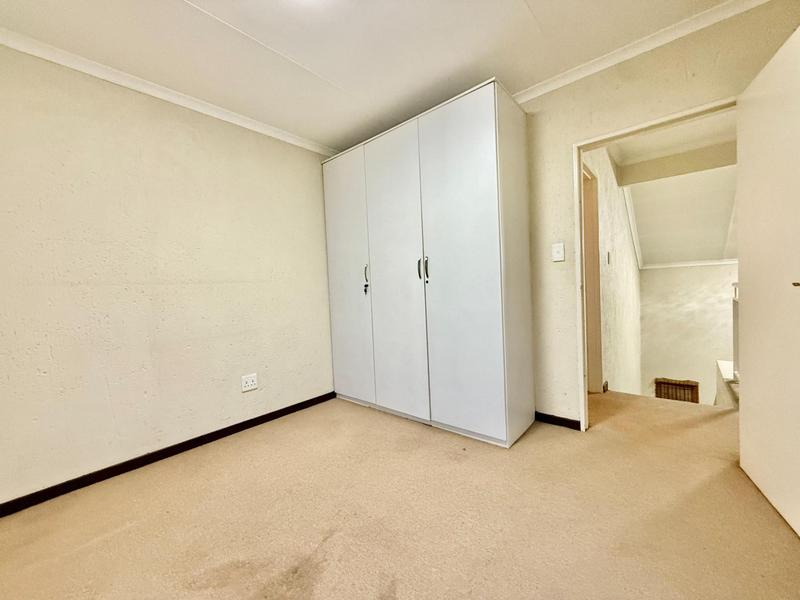 To Let 2 Bedroom Property for Rent in Greenstone Hill Gauteng