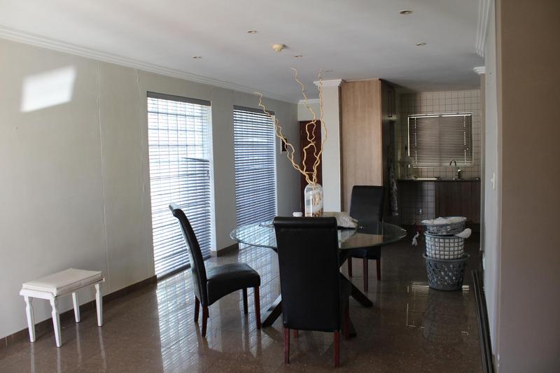 2 Bedroom Property for Sale in Bedford Gardens Gauteng