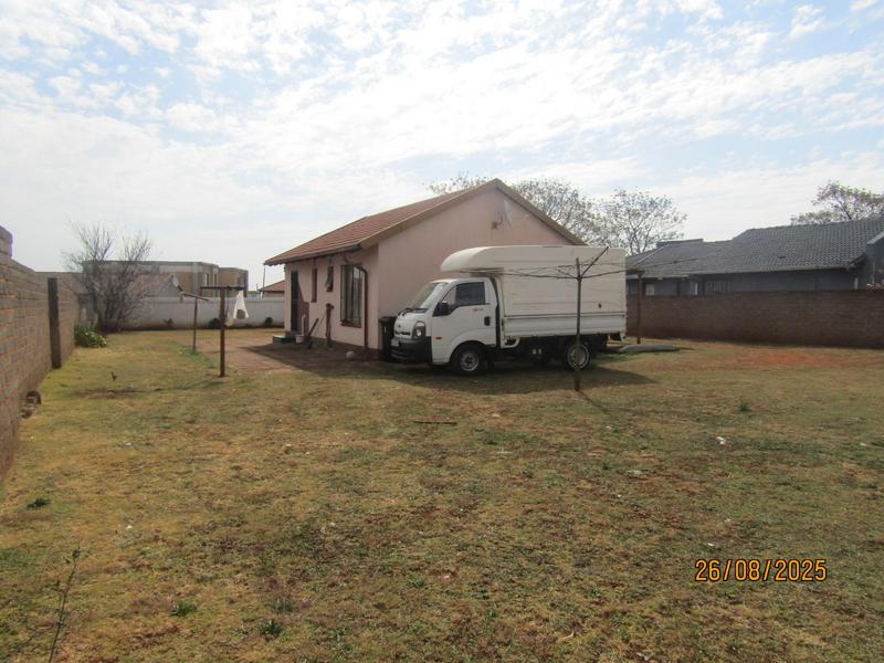 3 Bedroom Property for Sale in Dawn Park Gauteng