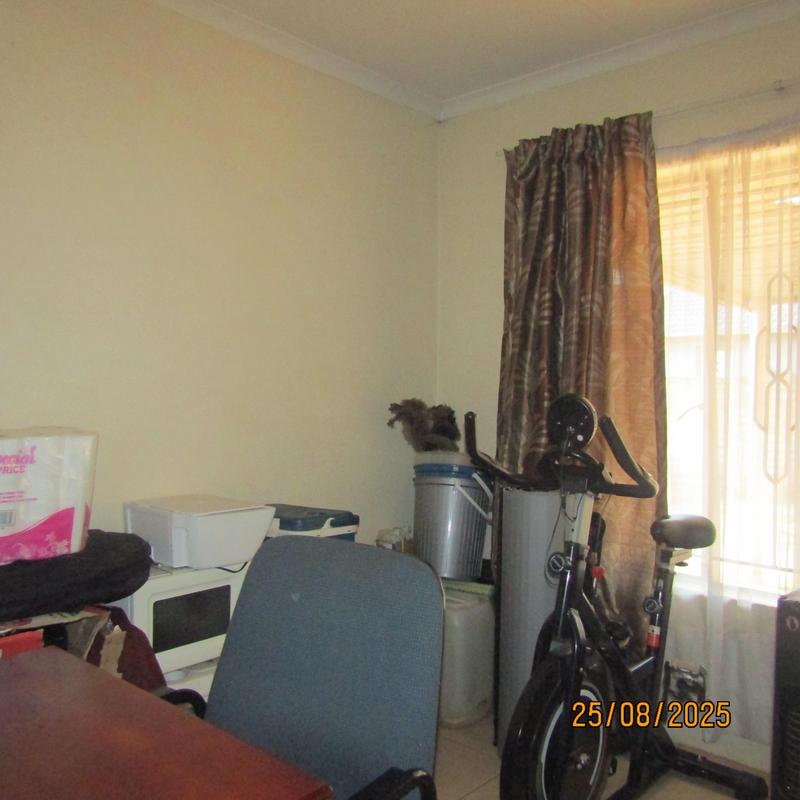 3 Bedroom Property for Sale in Dawn Park Gauteng