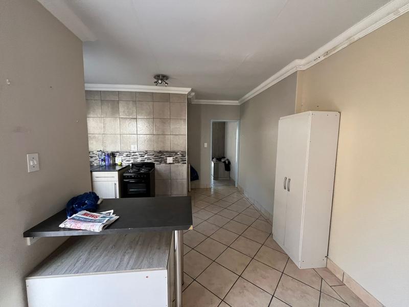 To Let 1 Bedroom Property for Rent in Kensington Gauteng