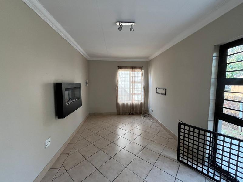 To Let 1 Bedroom Property for Rent in Kensington Gauteng