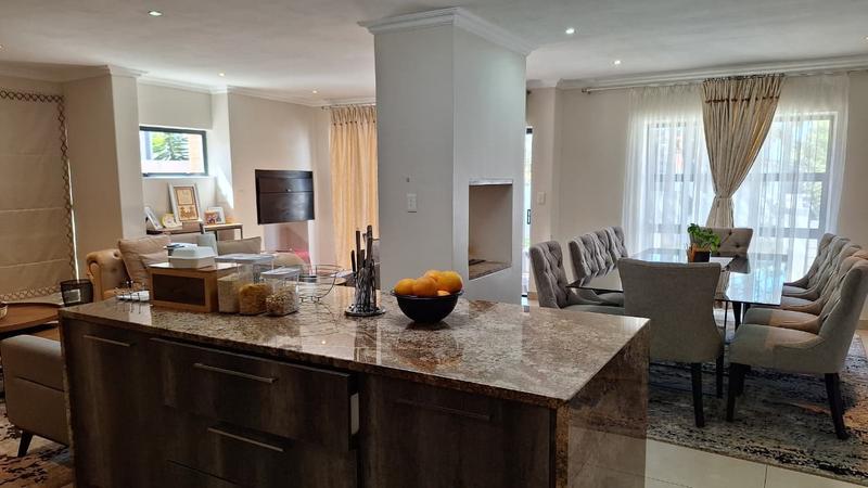 To Let 4 Bedroom Property for Rent in Midstream Estate Gauteng