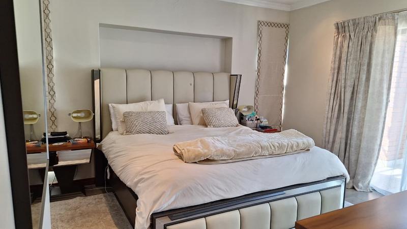 To Let 4 Bedroom Property for Rent in Midstream Estate Gauteng