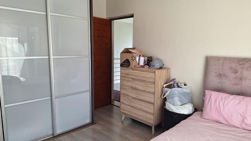To Let 4 Bedroom Property for Rent in Midstream Estate Gauteng
