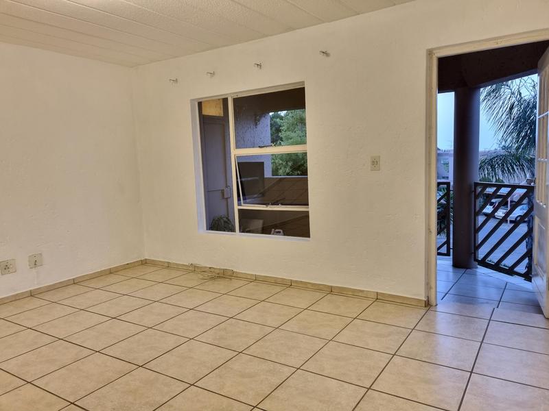 To Let 2 Bedroom Property for Rent in Allens Nek Gauteng