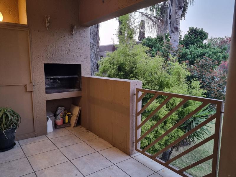 To Let 2 Bedroom Property for Rent in Allens Nek Gauteng