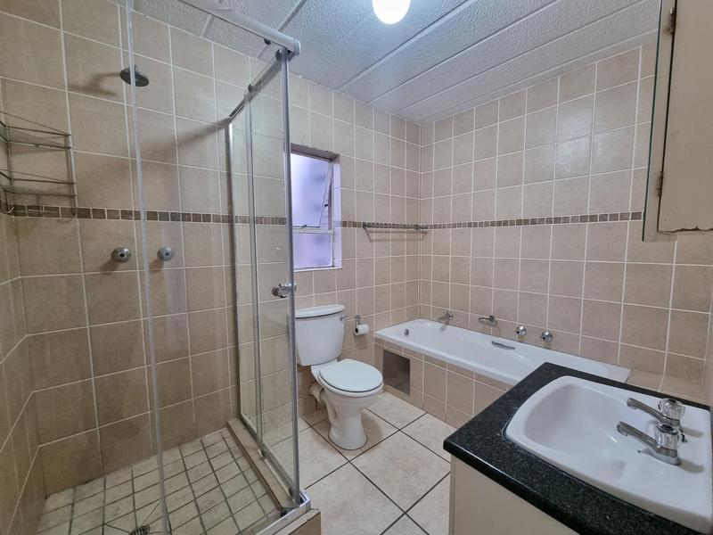 To Let 2 Bedroom Property for Rent in Allens Nek Gauteng