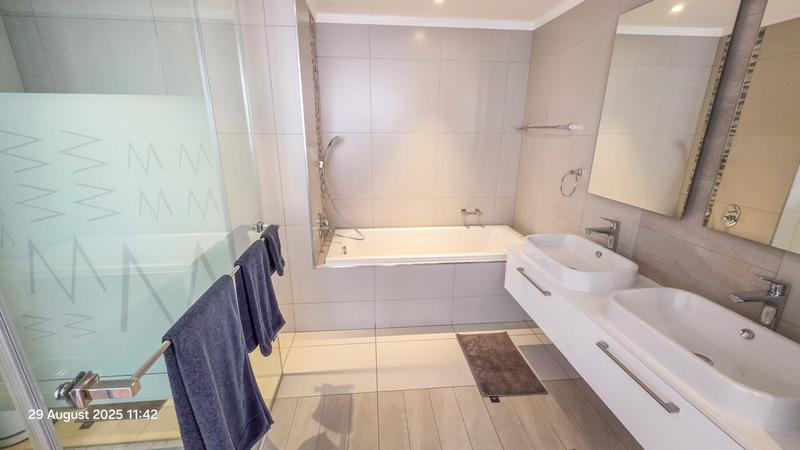 2 Bedroom Property for Sale in Morningside Gauteng