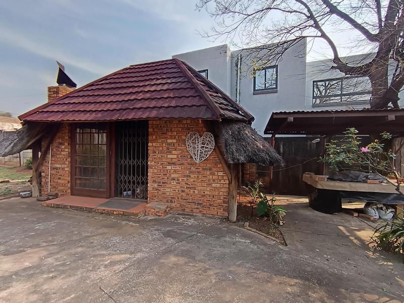 3 Bedroom Property for Sale in Woodmere Gauteng
