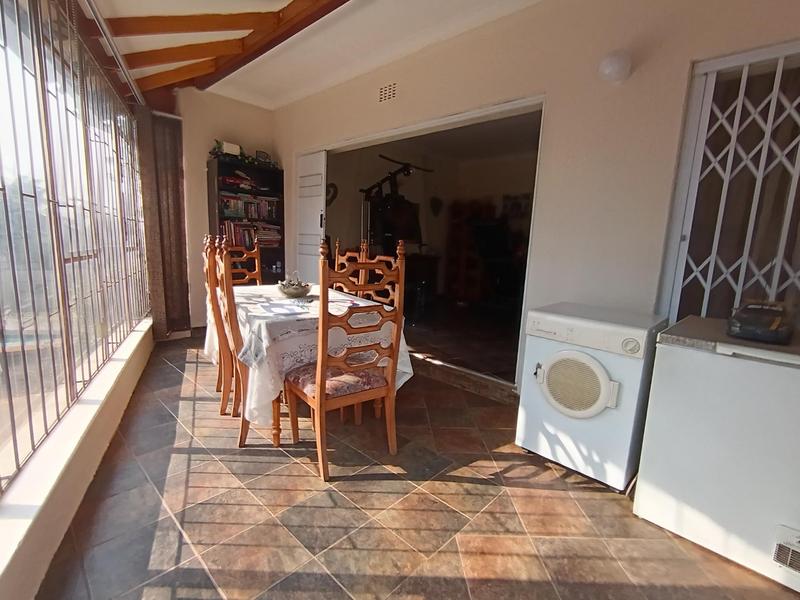 3 Bedroom Property for Sale in Woodmere Gauteng