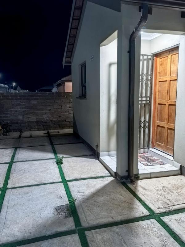 2 Bedroom Property for Sale in Savanna City Gauteng