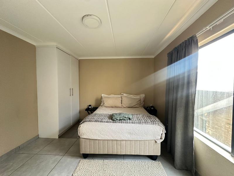 To Let 2 Bedroom Property for Rent in Pomona Gauteng