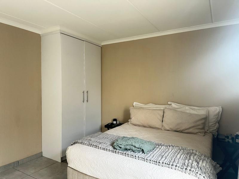To Let 2 Bedroom Property for Rent in Pomona Gauteng